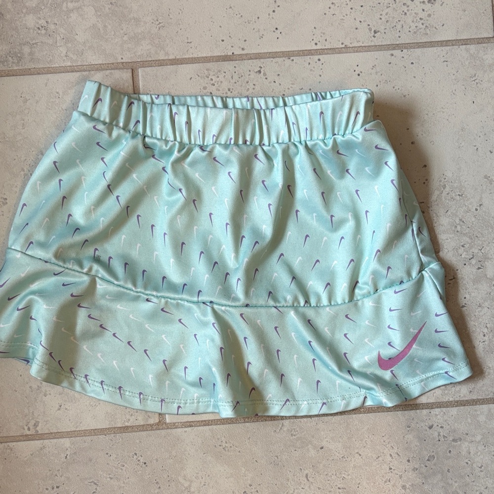 Nike Girls Aqua Skort with Lavender Details